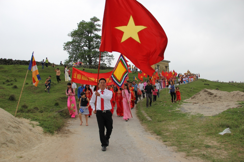 Lễ Hội Làng Tây Mỗ